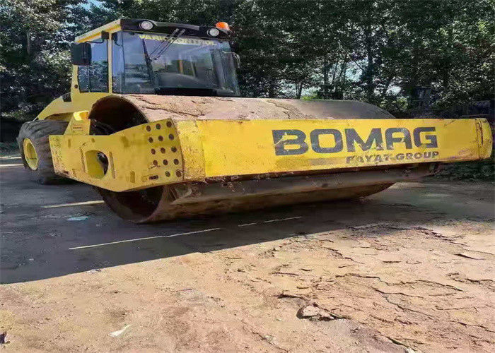 25 tonnellate di macchine per il compattamento usate Bomag BW 226 DH-4 Bvc single drum roller