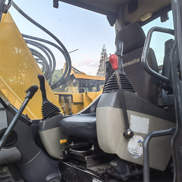 Utilizzo Komatsu pc128US escavatore a strisce dal Giappone in ottime condizioni pronto per la vendita