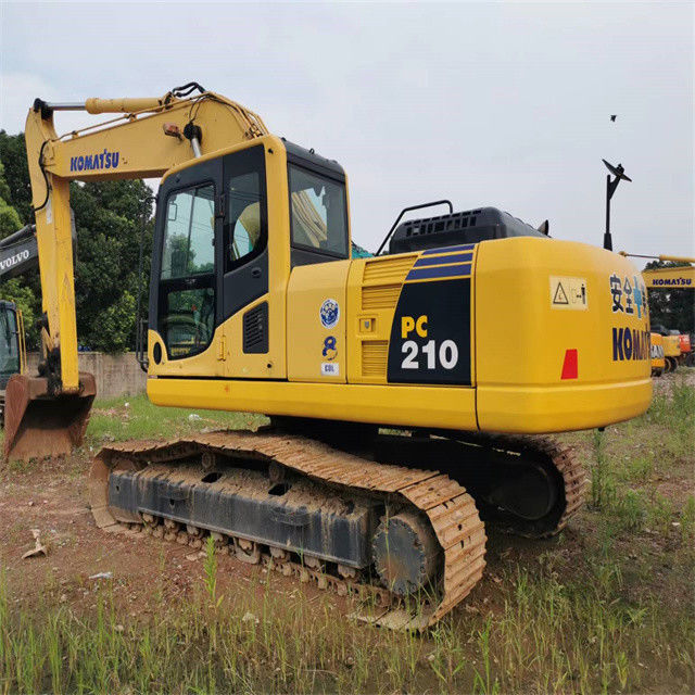 22 tonnellate di utilizzo Giappone importato Komatsu pc 210 escavatore a striscia con alta qualità e breve orario di lavoro pronto per la vendita