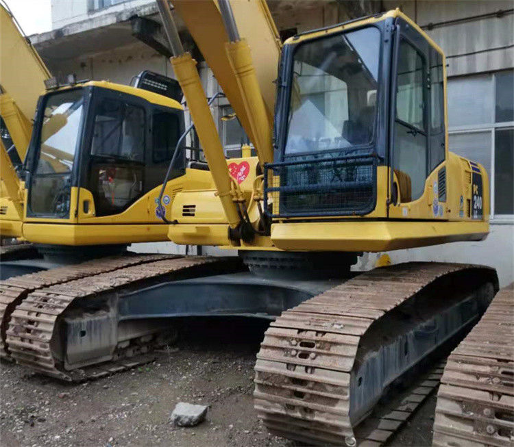 26 tonnellate quasi nuova importata dal Giappone macchina da scavo a strisce usata rinnovata Komatsu pc 240LC-8