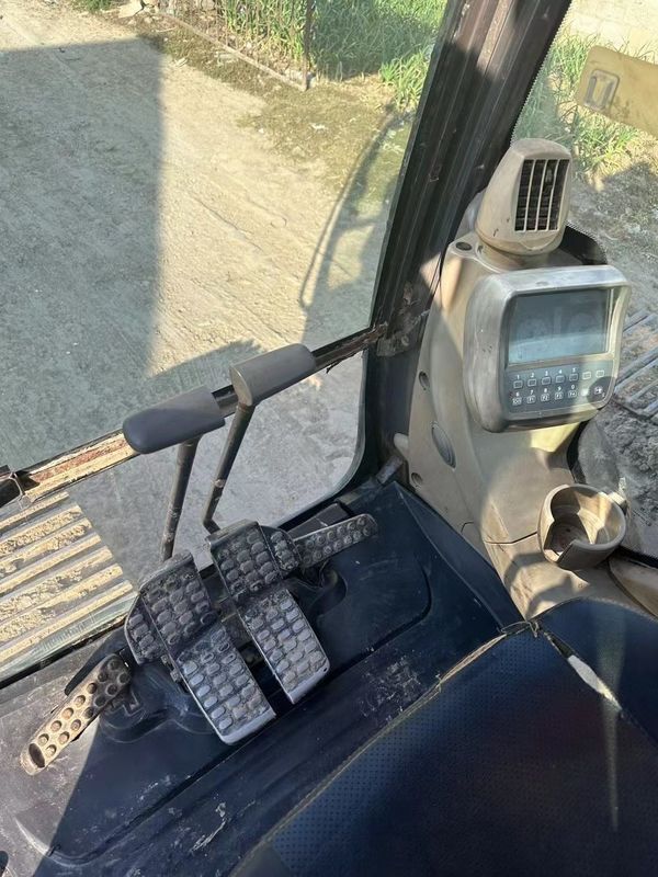 21 tonnellate pronta usata escavatore per il lavoro e esperto usato Corea importato Hitachi 210-3 In buone condizioni