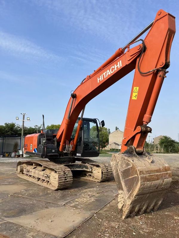 20 tonnellate di escavatore usato pronto per il lavoro e esperto usato Corea importato Hitachi 200-5A in buone condizioni