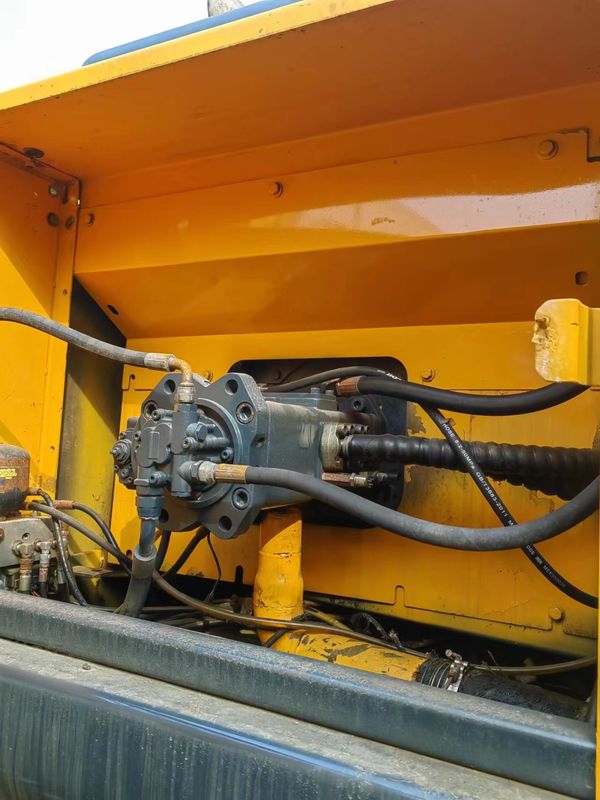 33 tonnellate pronte per il lavoro e con esperienza usate dalla Corea importate Hyundai DH330LC-9