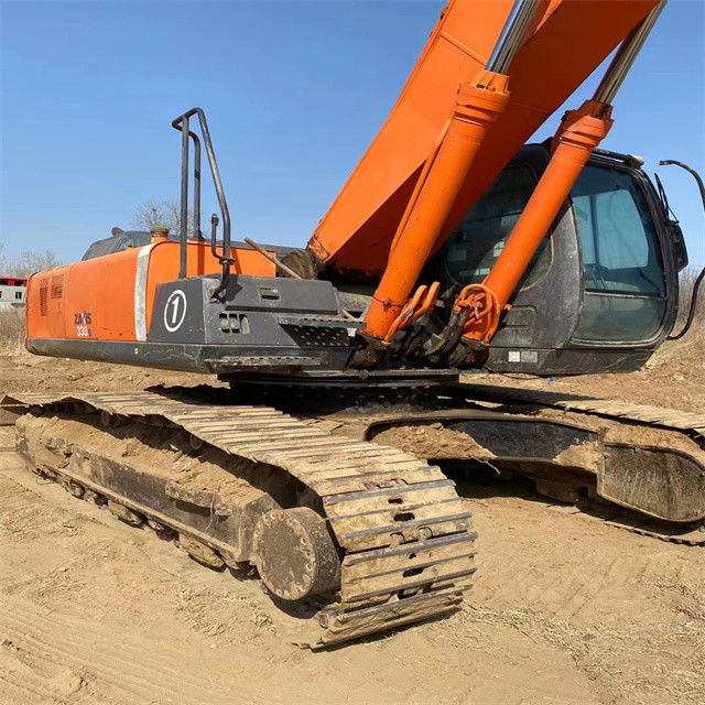 31.5 tonnellate Escavatore usato pronto per il lavoro ed esperto usato Giappone importato Hitachi ZX 330-3G In buone condizioni
