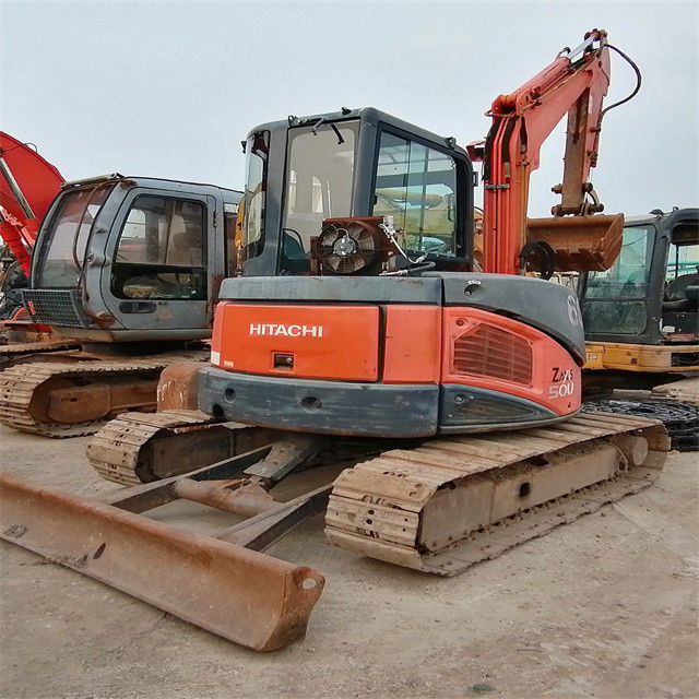 5 tonnellate pronte per il lavoro ed esperte usate Giappone importato Hitachi ZX 50 U-2 in buone condizioni