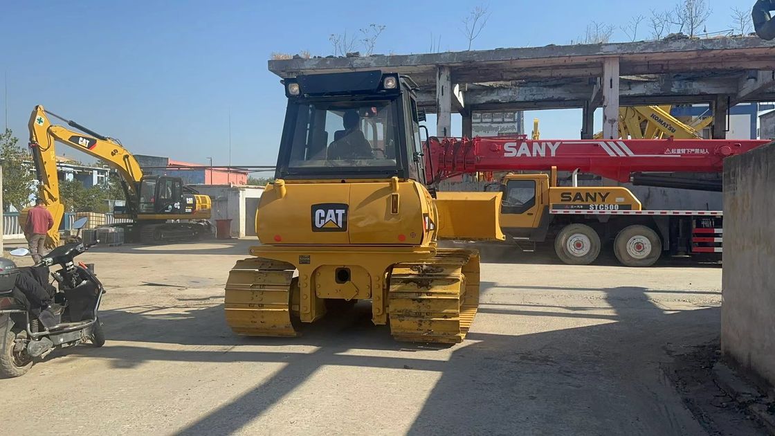Cat Caterpillar D5k Lgp Cat D5k Dozer Larghezza della lama anteriore 4,262m Dozer di seconda mano