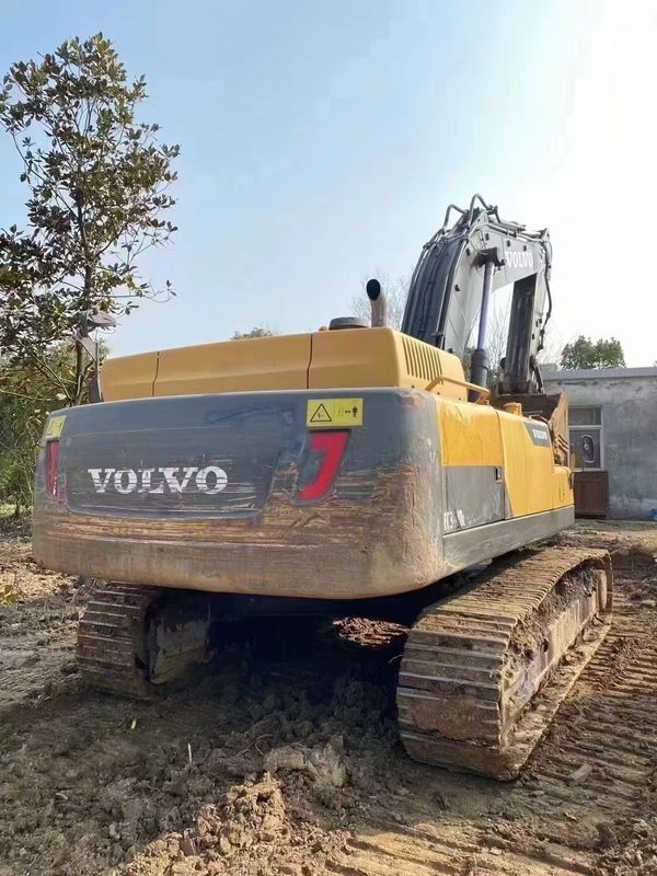 La Svezia ha importato un'escavatrice volvo EC380 di qualità quasi nuova.