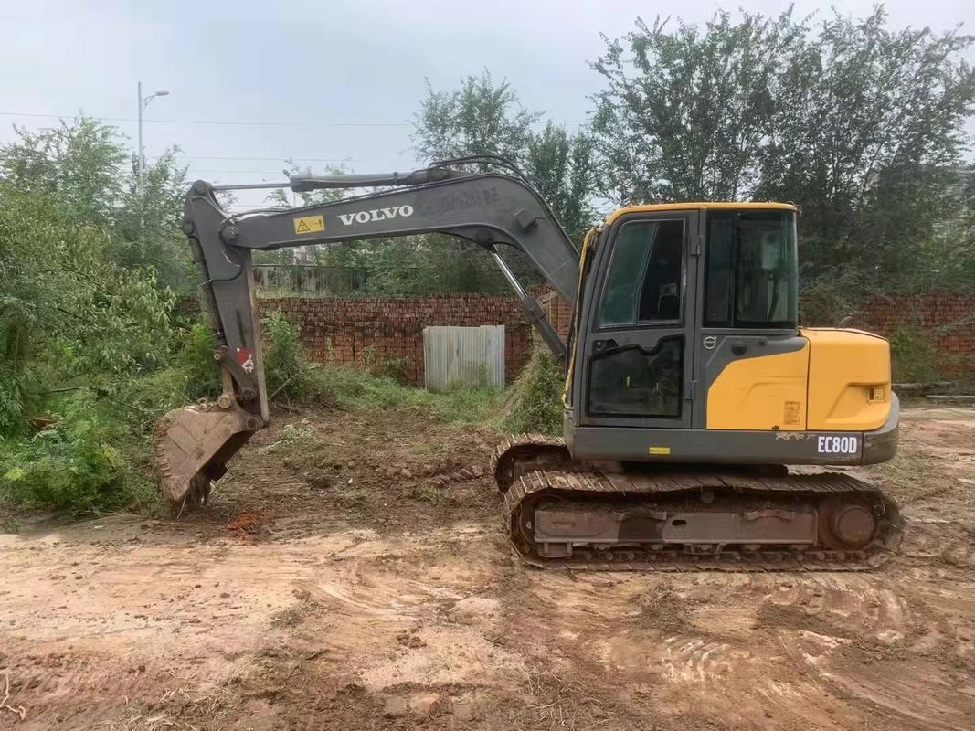La Svezia ha importato un'escavatrice a strisce Volvo EC80D di alta qualità, quasi nuova e pronta al 100%.