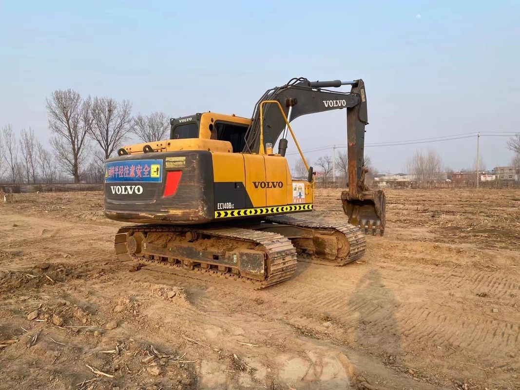 La Svezia ha importato un'escavatrice volvo EC140BL di alta qualità, quasi nuova e pronta al 100%.