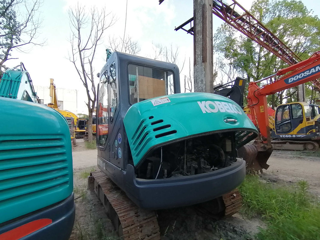 30.5kN KOBELCO SK60-C Escavatore Peso 5,95t Potenza del motore 42,4kW