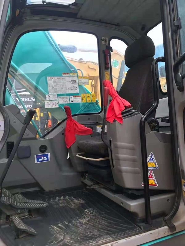 Escavatore usato Kobelco SK200 Crawler in vendita. Escavatore di seconda mano da 20 tonnellate dalla Cina.