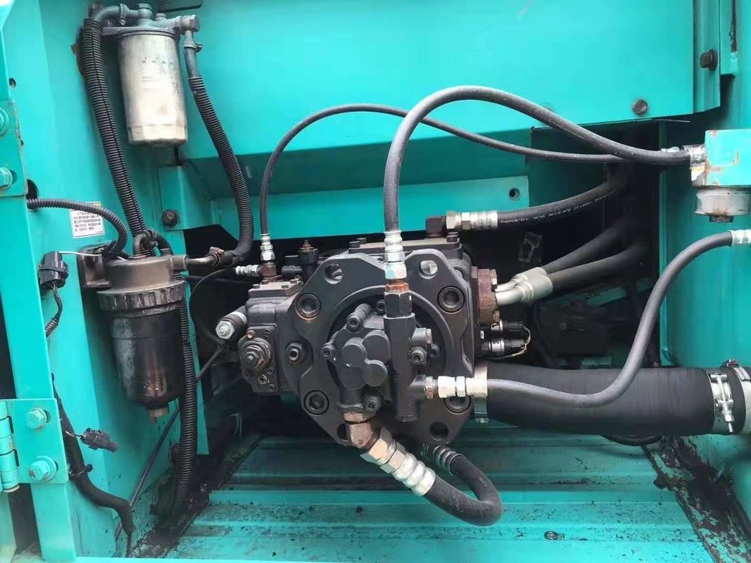 Escavatore usato Kobelco SK200 Crawler in vendita. Escavatore di seconda mano da 20 tonnellate dalla Cina.