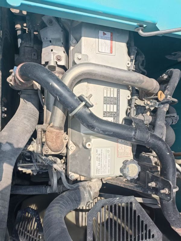 Scavatori di seconda mano Kobelco Sk260lc 8 9 10 11 Giappone Usato Excavator Motore Potenza 138kW