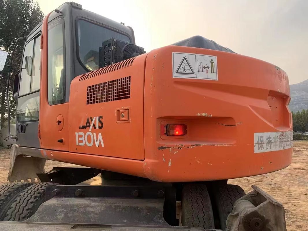 14 tonnellate Giappone ha importato il 90% nuovo Hitachi ZX 130W usato escavatore a ruote con alta qualità e le migliori prestazioni per la vendita