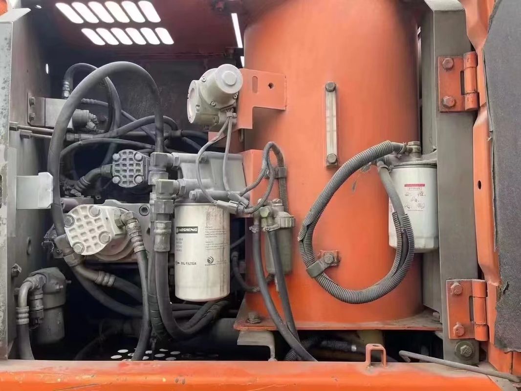 14 tonnellate Giappone ha importato il 90% nuovo Hitachi ZX 130W usato escavatore a ruote con alta qualità e le migliori prestazioni per la vendita