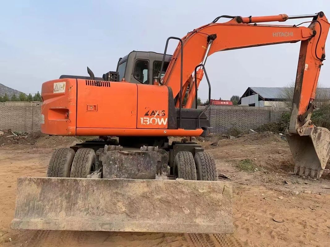 14 tonnellate Giappone ha importato il 90% nuovo Hitachi ZX 130W usato escavatore a ruote con alta qualità e le migliori prestazioni per la vendita