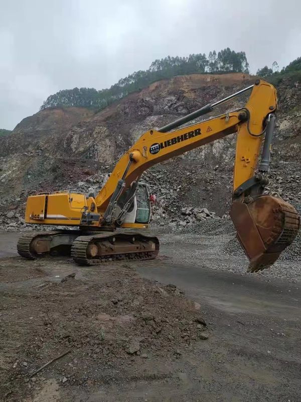 Liebherr R944 usato pronto per il lavoro e tedesco esperto importato in buone condizioni