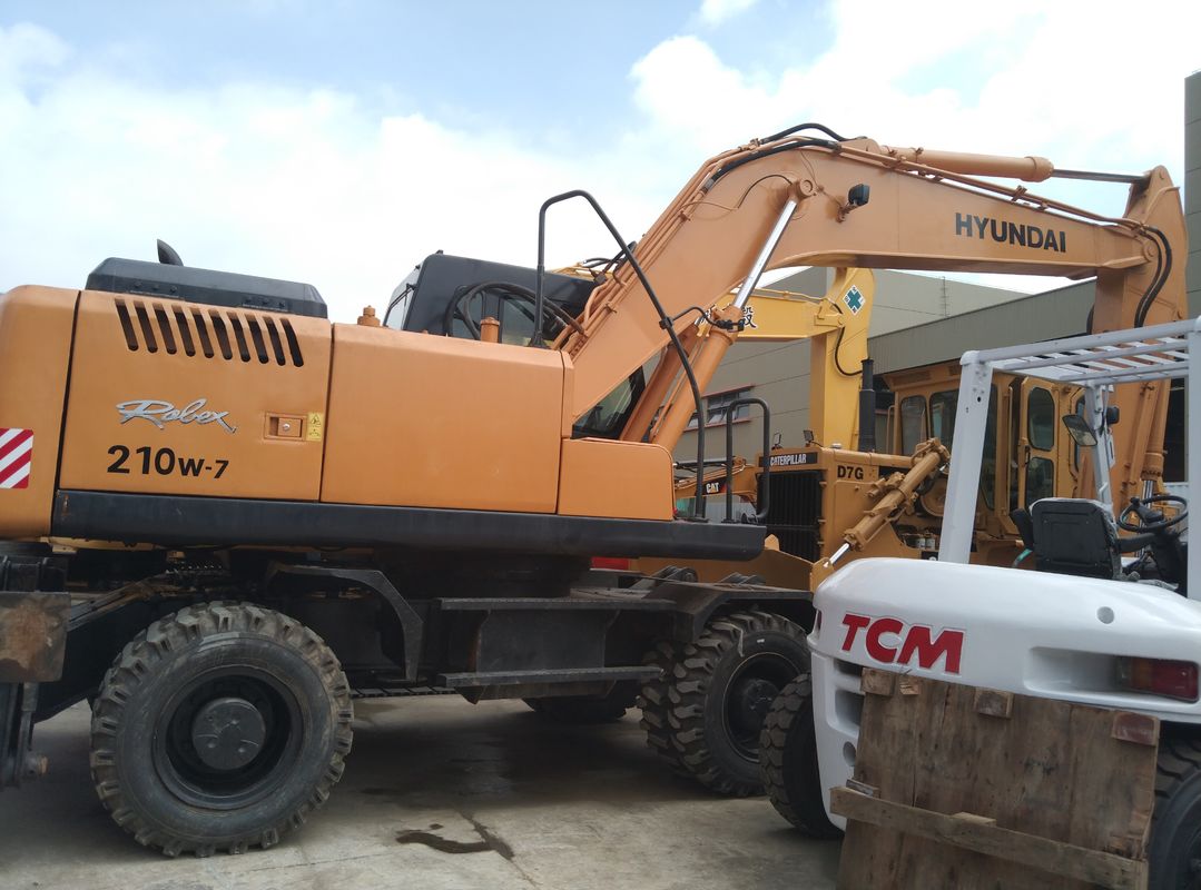 21.2 tonnellate Hyundai 210W-7 Used Wheel Excavator Capacità del secchio 1.34m3