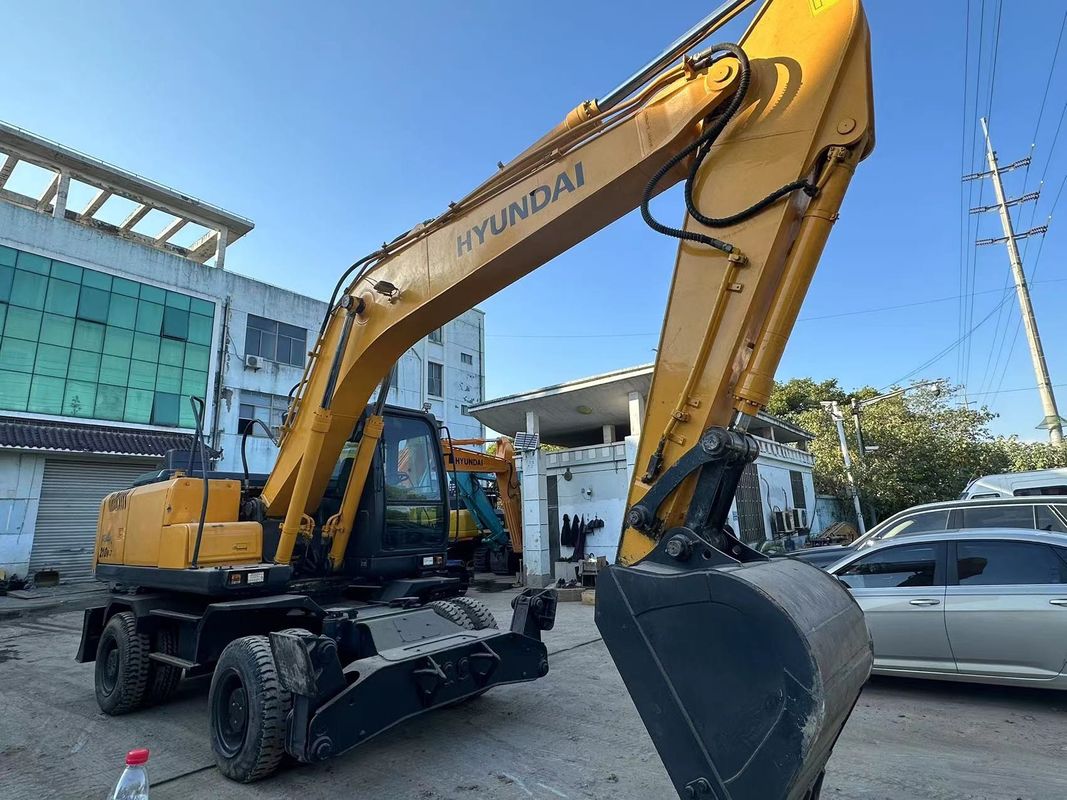 21.2 tonnellate Hyundai 210W-7 Used Wheel Excavator Capacità del secchio 1.34m3