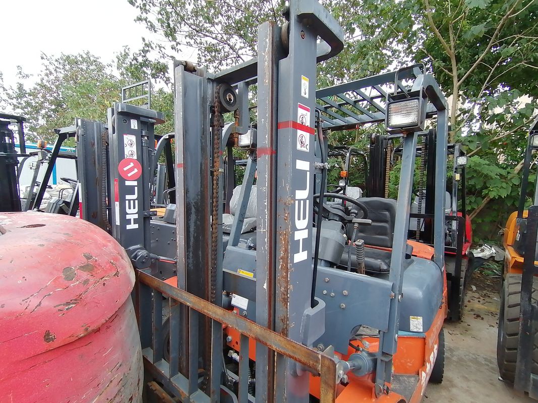 Camione elevatore elettrico compatto usato HELI CPCD15 Camione elevatore motore potenza 1,5 tonnellate