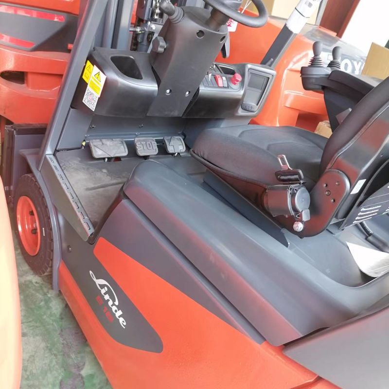 Cattraforti elettrici compatti Linde CPDT Potenza del motore 1,5-2 tonnellate