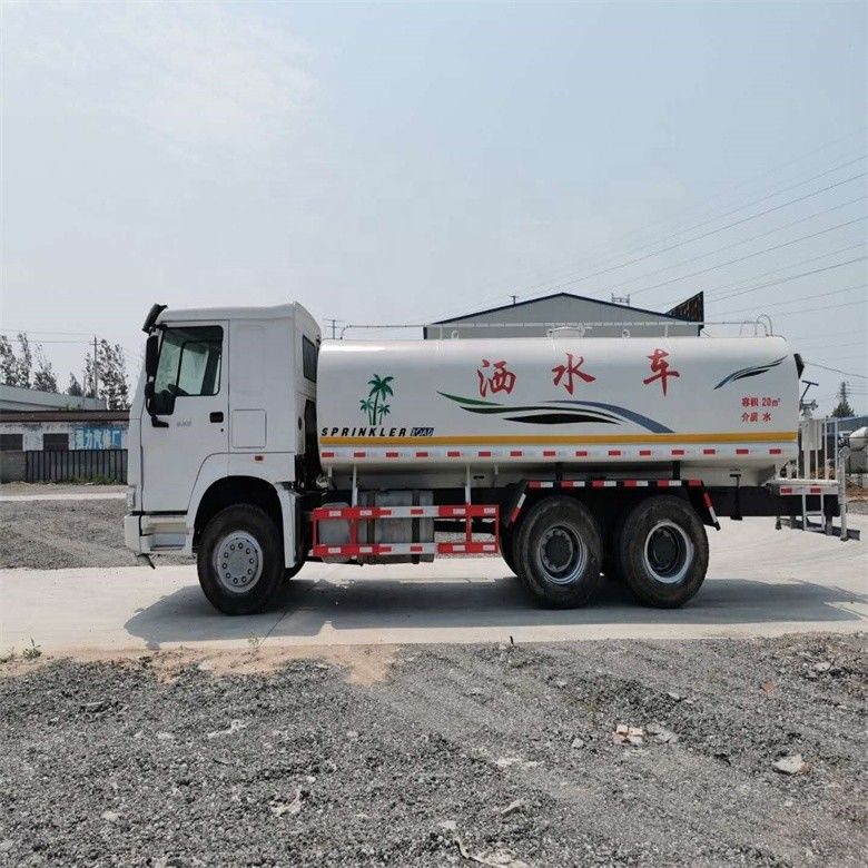 Serbatoio in acciaio al carbonio Isuzu Howo Camion dell' acqua in perfette condizioni Giappone importato di seconda mano