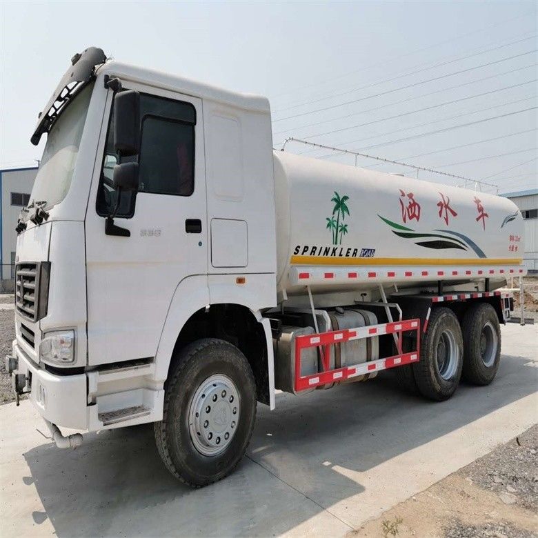 Serbatoio in acciaio al carbonio Isuzu Howo Camion dell' acqua in perfette condizioni Giappone importato di seconda mano