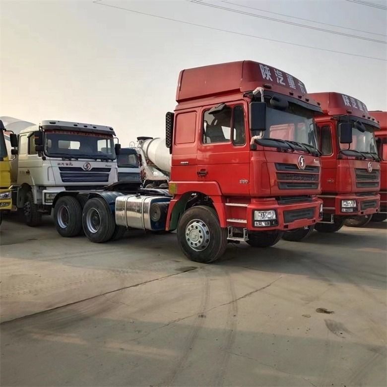6x4 8x4 Trattore Camionetto per il trasporto minerario 10 Pneumatici 12 Pneumatici Shacman X3000
