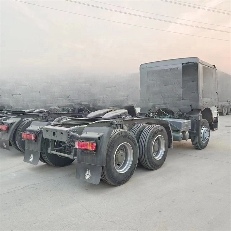 Modello di frizione 430 Sinotruk Trailer Tractor Truck Head Units per l'efficienza dei camion pesanti