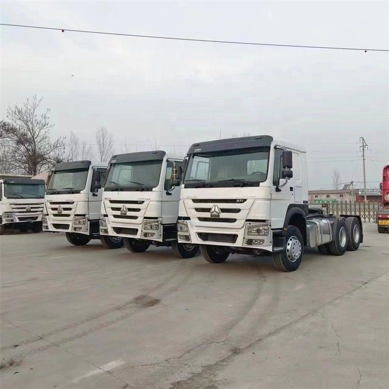 Modello di frizione 430 Sinotruk Trailer Tractor Truck Head Units per l'efficienza dei camion pesanti
