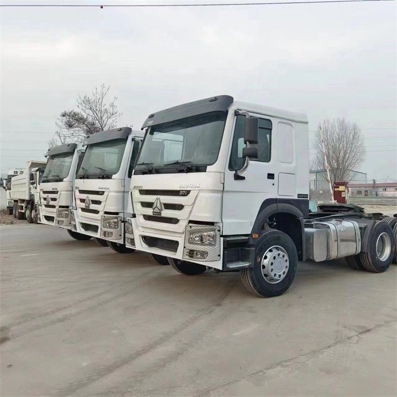 Modello di frizione 430 Sinotruk Trailer Tractor Truck Head Units per l'efficienza dei camion pesanti