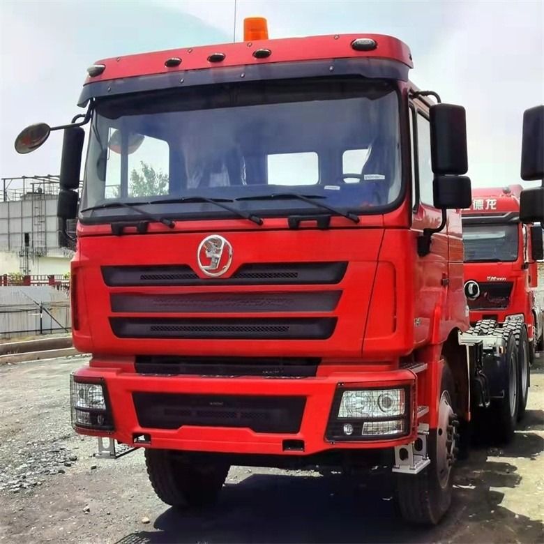 Shacman / FAW / Shacman / Beiben / Sinotruck Howo usato LHD e RHD singolo fila 6x4 testa del trattore