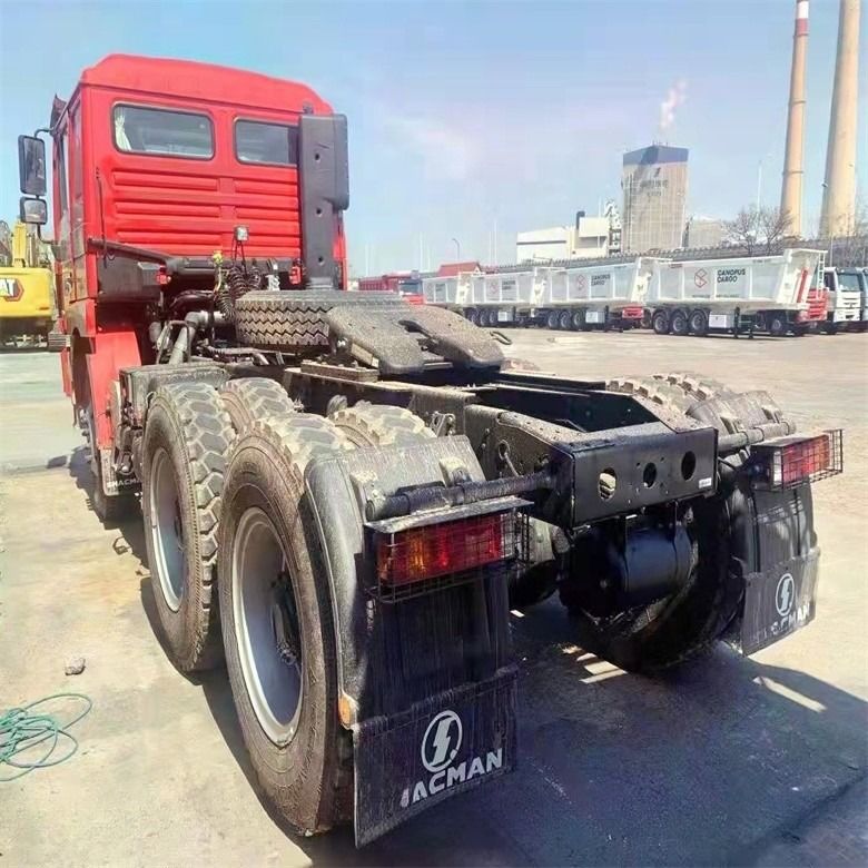 Shacman / FAW / Shacman / Beiben / Sinotruck Howo usato LHD e RHD singolo fila 6x4 testa del trattore
