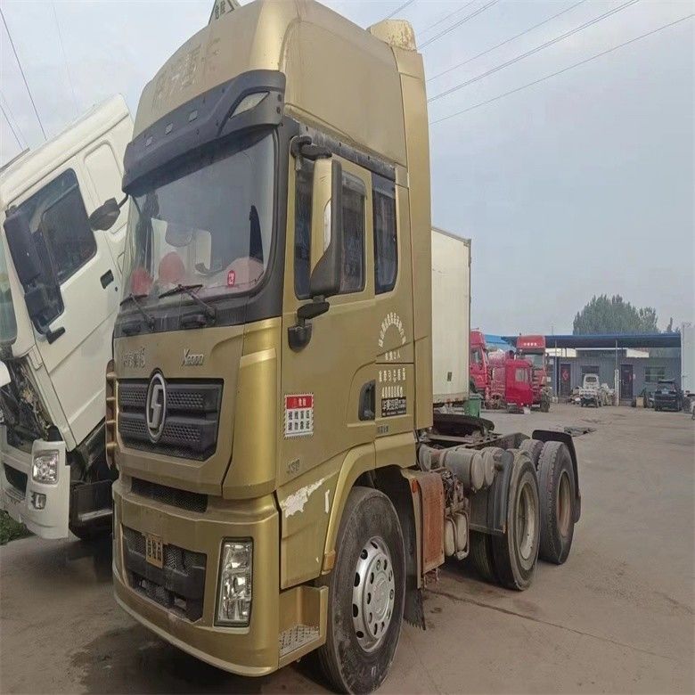 Shacman 6 X 4 ADE X3000 di seconda mano con sedile normale del conducente e cambio manuale