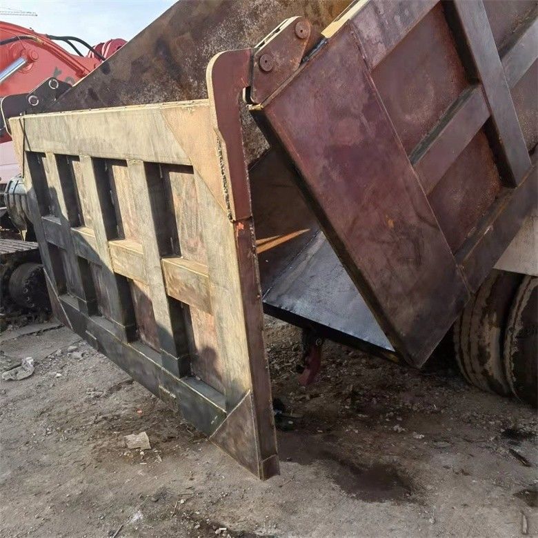Sistema multimediale utilizzato HINO 6*4 Heavy Duty 700 Dump Truck per la costruzione pesante