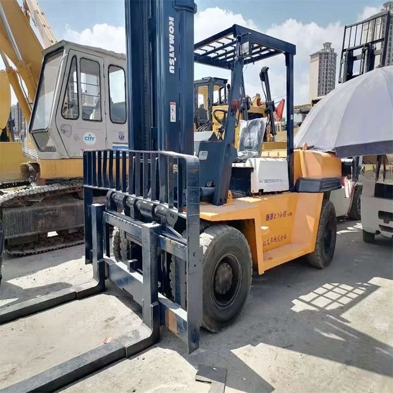 Motore tipo 6D95L Giappone usato 7 tonnellate di carrello elevatore Komatsu in buone condizioni per la vendita al dettaglio