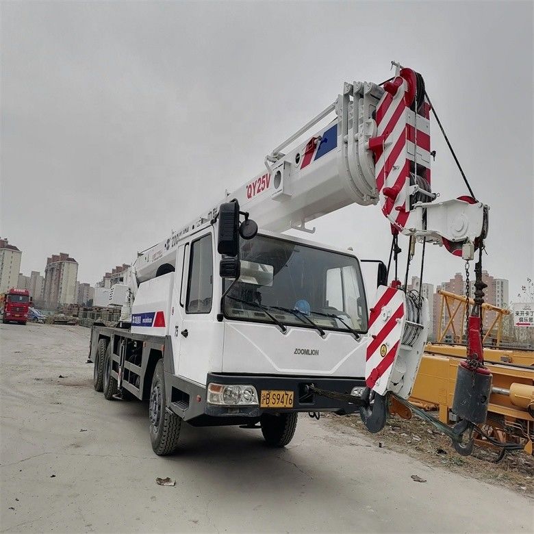 Granate mobili a ruote Zoomlion QY25V da 20 tonnellate con 3000-4000 ore di lavoro