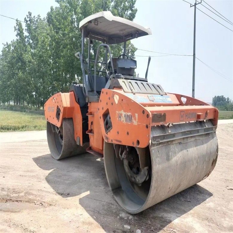 14 tonnellate di rullo stradale usato HAMM HD130 importato dagli Stati Uniti per l'ingegneria dei ponti stradali