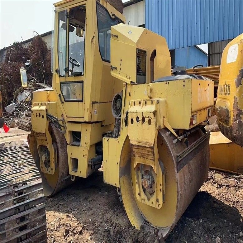 10 T di peso di esercizio utilizzato BOMAG BW 202 AHD-2 Roller stradale e prestazioni garantite