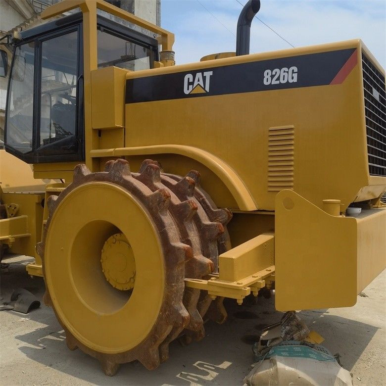 35 tonnellate usato Caterpillar Cat 826G Compactor in ottime condizioni colore originale Giappone