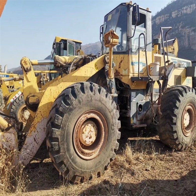 Eccellente 2016 Komatsu WA470-3 caricatore a ruote 6.5 capacità cubica 23 tonnellate carico conveniente