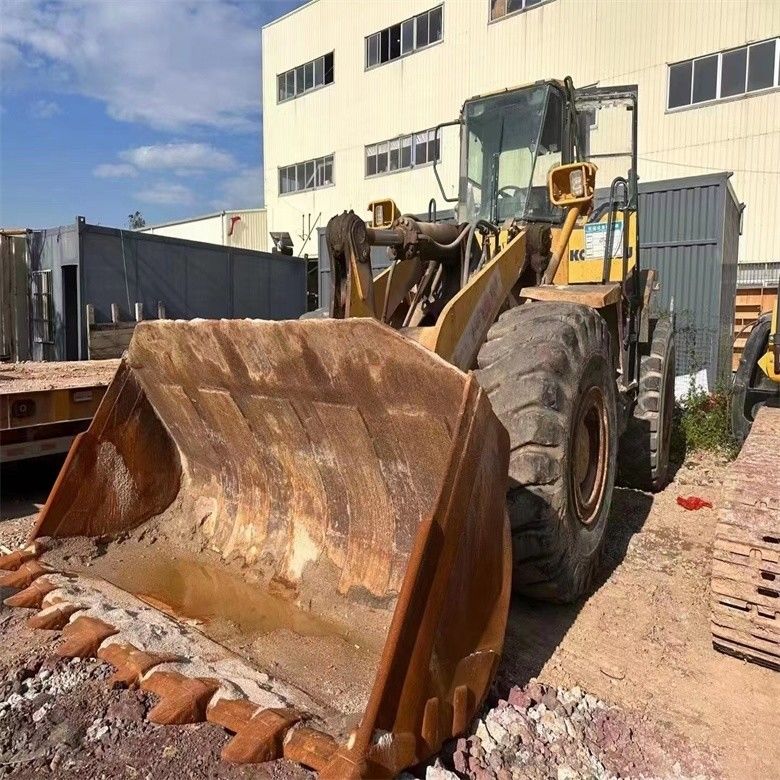 Eccellente 2016 Komatsu WA470-3 caricatore a ruote 6.5 capacità cubica 23 tonnellate carico conveniente