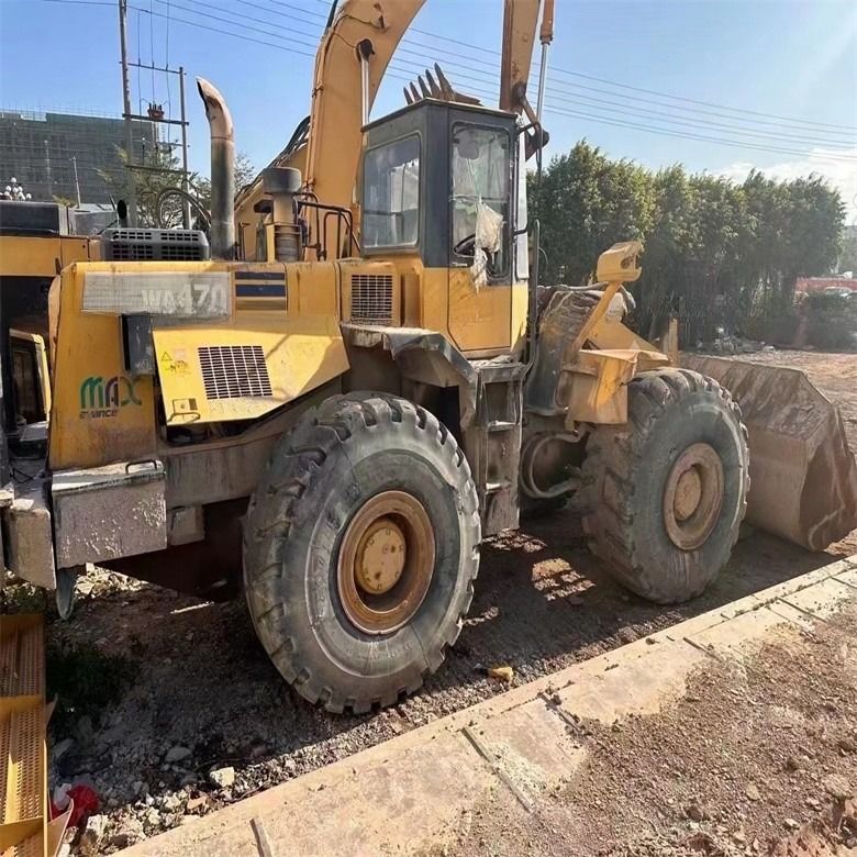 Eccellente 2016 Komatsu WA470-3 caricatore a ruote 6.5 capacità cubica 23 tonnellate carico conveniente