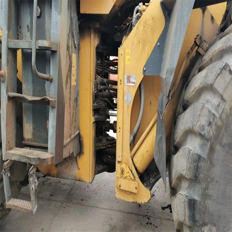 Costruzione 12 tonnellate usata Komatsu WA600-3 Wheel Loader 600 Modello Heavy Front Head Loader WA600-6