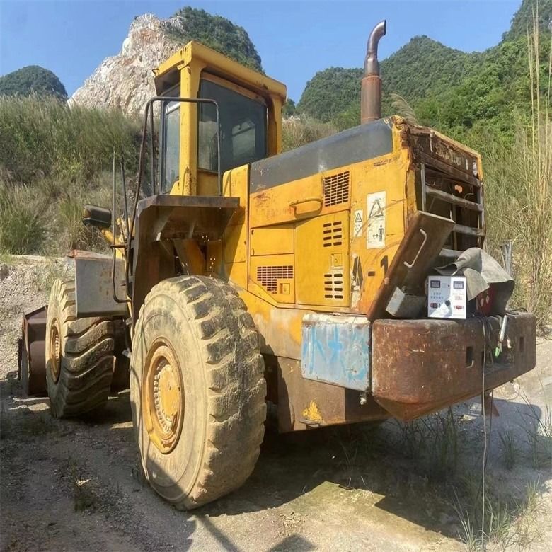 Caricatore anteriore 235KW Usato Komatsu WA500-6 Caricatore a ruote dal Giappone 4.5 Cubi di seconda mano