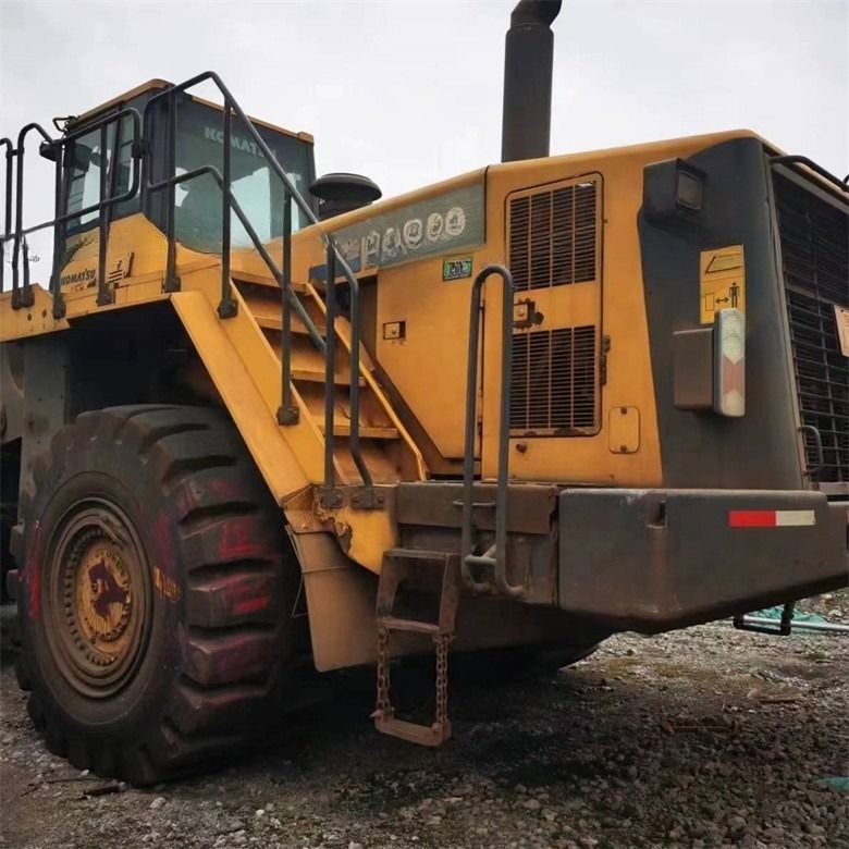 Commercio al dettaglio WA600-6 caricatore di ruote usato Komatsu WA600-3 caricatore di seconda mano in buone condizioni