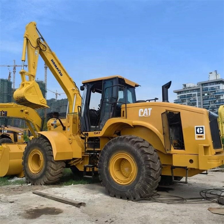 24 tonnellate di caricatori a ruote originali Cat 966H di Giappone utilizzati in orario di lavoro ridotto per il commercio al dettaglio
