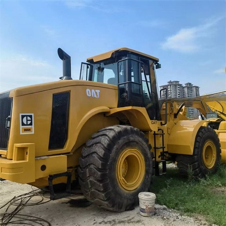 24 tonnellate di caricatori a ruote originali Cat 966H di Giappone utilizzati in orario di lavoro ridotto per il commercio al dettaglio