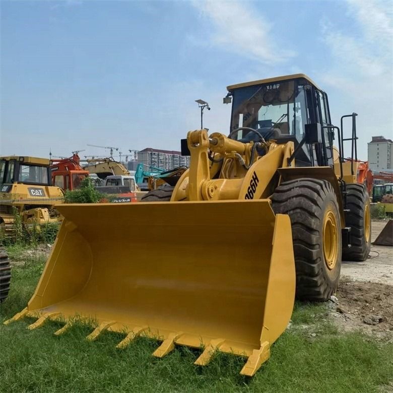 24 tonnellate di caricatori a ruote originali Cat 966H di Giappone utilizzati in orario di lavoro ridotto per il commercio al dettaglio