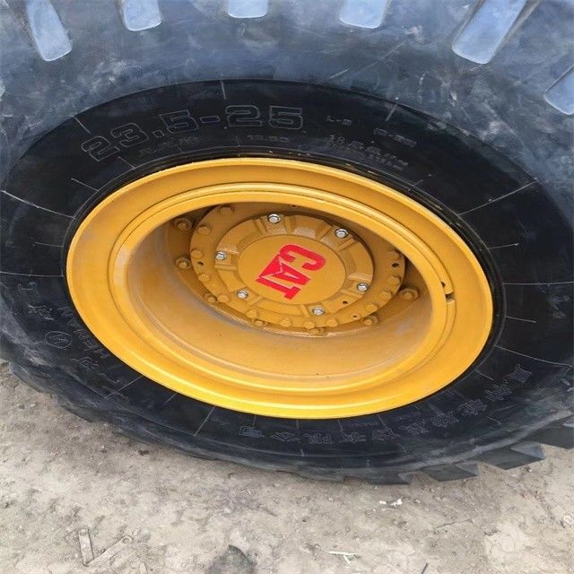 24 tonnellate caricatori su ruote usate CAT 966h con orario di lavoro ridotto Originale Made in Japan